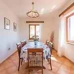 Апартаменты Amazing In With Kitchen Рабац