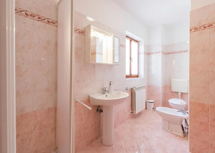 아파트 Amazing In With Kitchen *