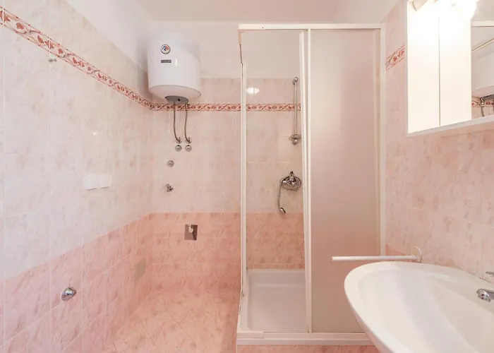 아파트 Amazing In With Kitchen *