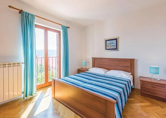 아파트 Amazing In With Kitchen